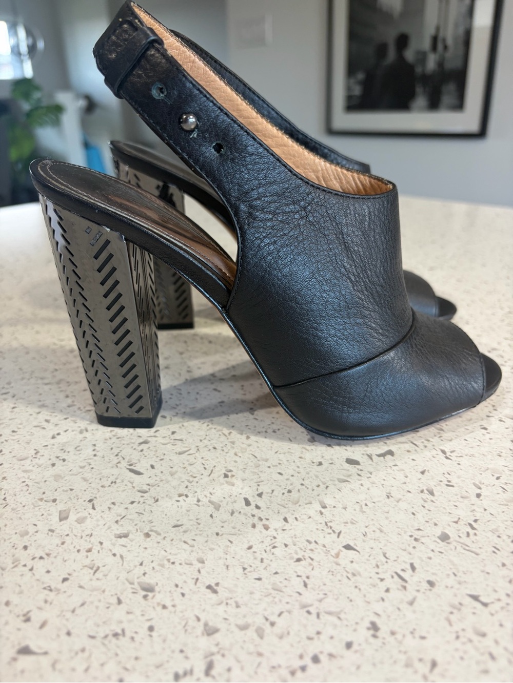 Coach Lillie Black Leather Peep Toe Heels – Size 7